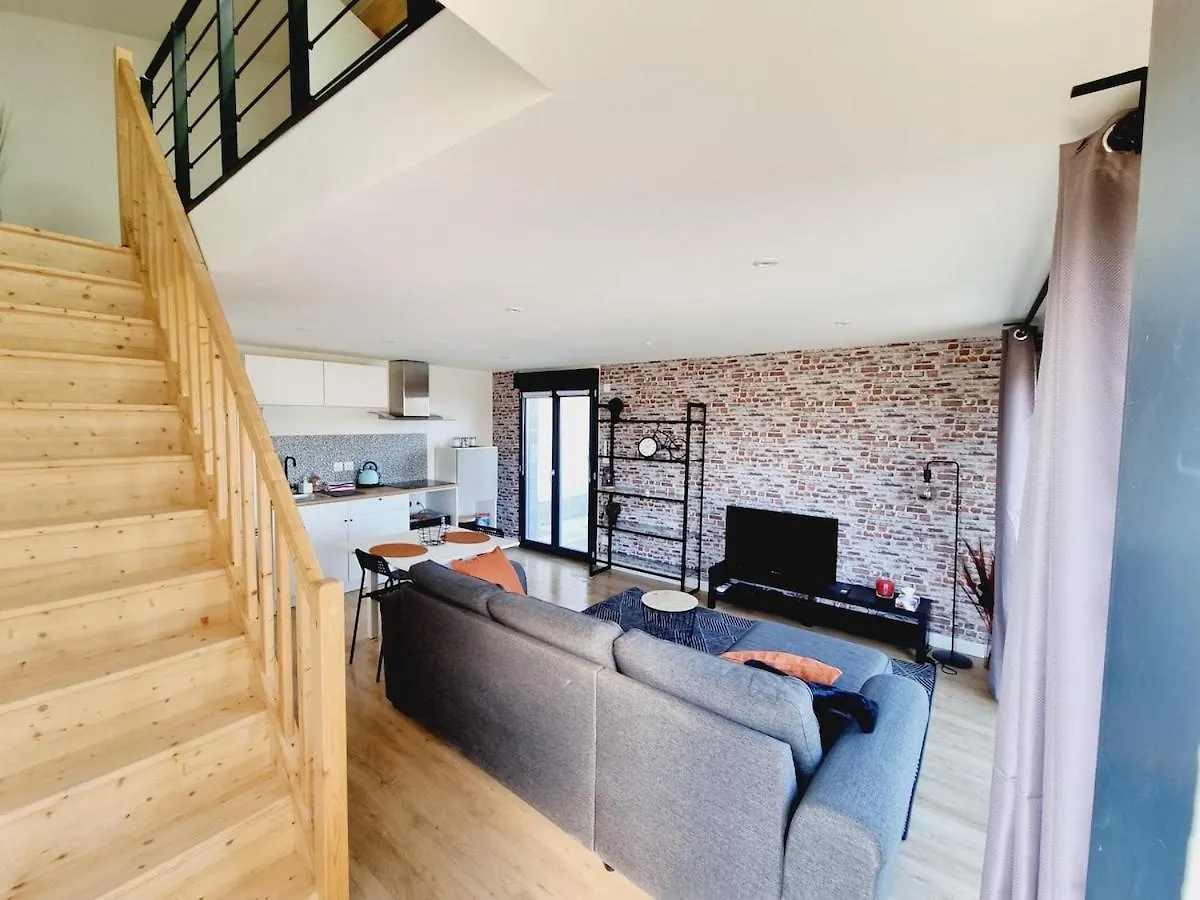 Dependance Cosy En Duplex Avec Terrasse & Jardin Apartment Valleiry France