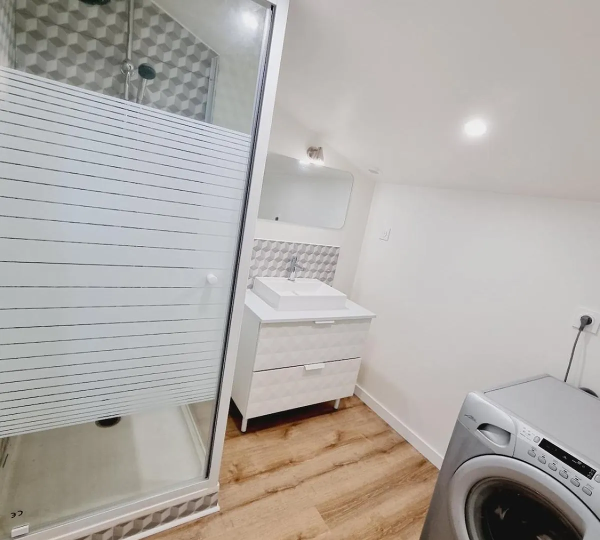 Dependance Cosy En Duplex Avec Terrasse & Jardin Apartment Valleiry
